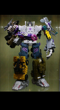 Transformers Bruticus (SET)