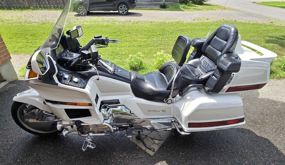 1997 model-year GL1500 Goldwing SE (Special Edition) and Trailer ...
