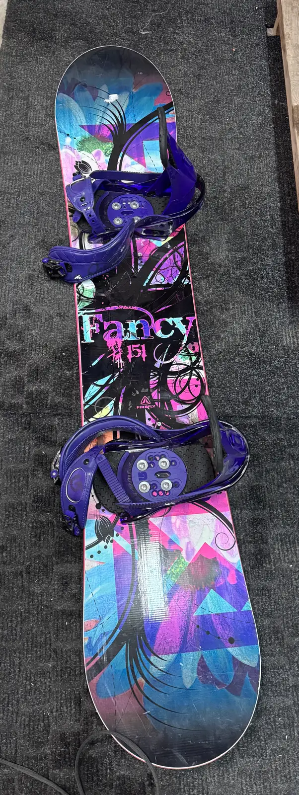 Firefly 151cm snowboard bindings boots in Snowboard in Calgary - Image 2