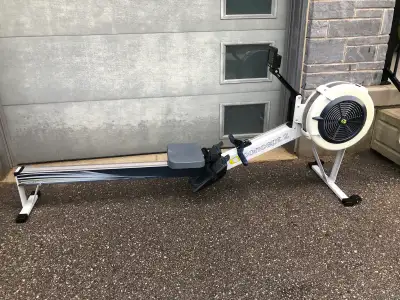 concept 2 rower pm5, View more