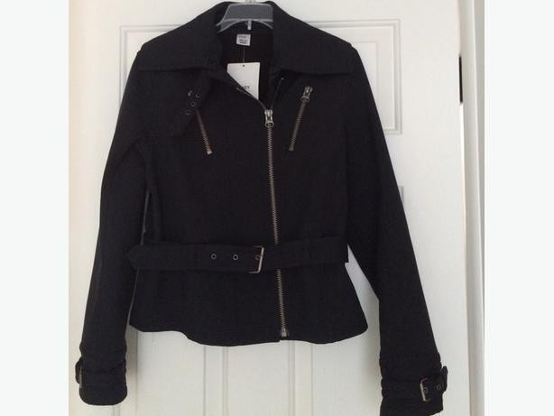 woman jacket-coat  ,seven  different jackets, cleo, Nygard in Women's - Tops & Outerwear in Winnipeg - Image 3