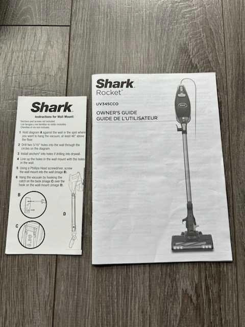 Shark UV345CCO Vacuum in Vacuums in City of Halifax - Image 2