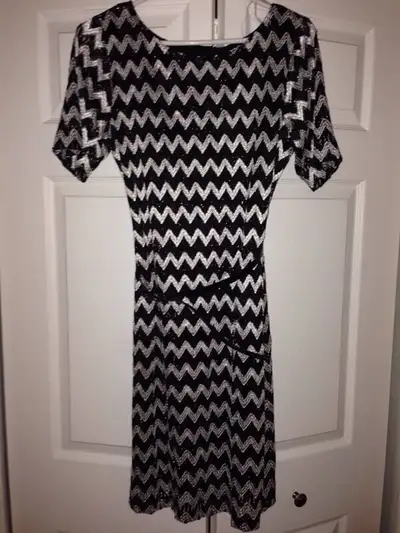 Robe de soirée, View more