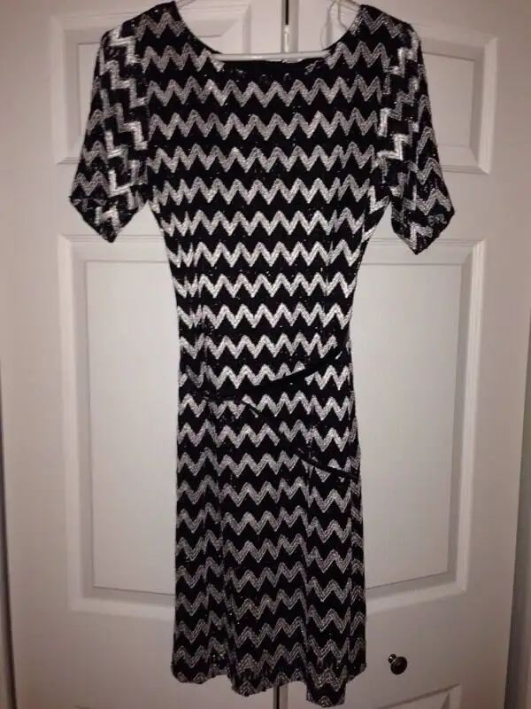 Robe de soirée in Women's - Dresses & Skirts in Québec City - Image 2