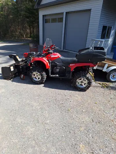 4-Roues Moose Tracker 2008 500cc avec seulement 2000km au compteur,tout équipé, mécanique A1 + souff...