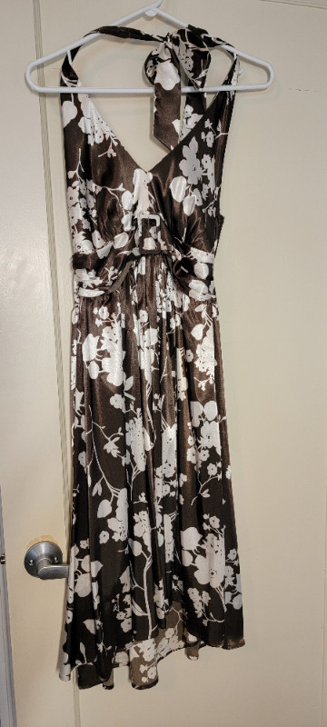 Le Chateau Clothing for Sale - $10 each piece in Women's - Other in City of Toronto - Image 3