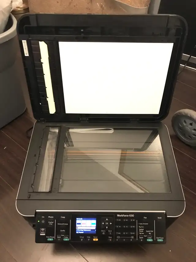 Epson Printer in Printers, Scanners & Fax in City of Toronto - Image 4