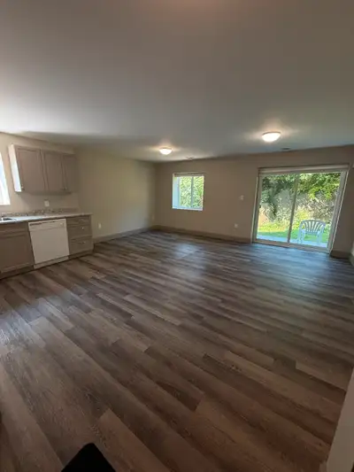 1 Bedroom Apartment – Main Floor w/ Walk-Out - Huntsville
