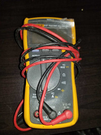 Voltage Meter 