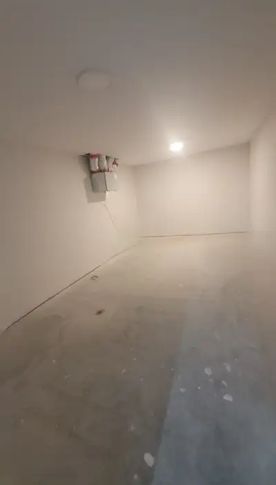 Private Storage Room Available for rent in Bedford. close to Bedford Highway and Sunnyside Mall Shor...