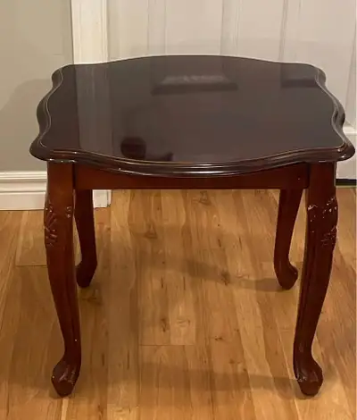 2 Queen Anne Style Mahogany End Tables / Accent Tables, View more
