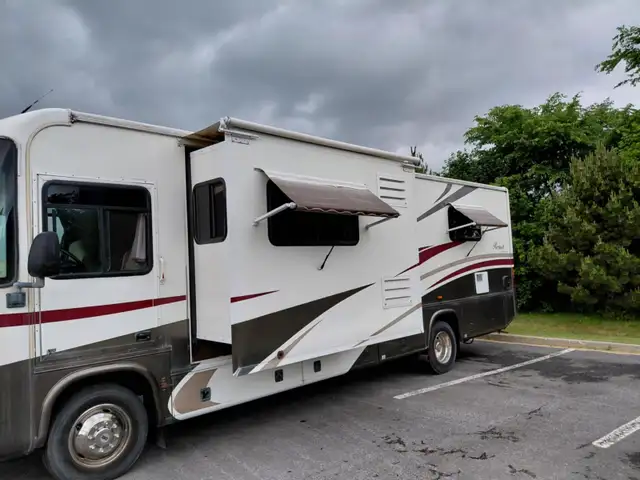 Georgie Boy Pursuit 2004, 32pieds in RVs & Motorhomes in Longueuil / South Shore - Image 4