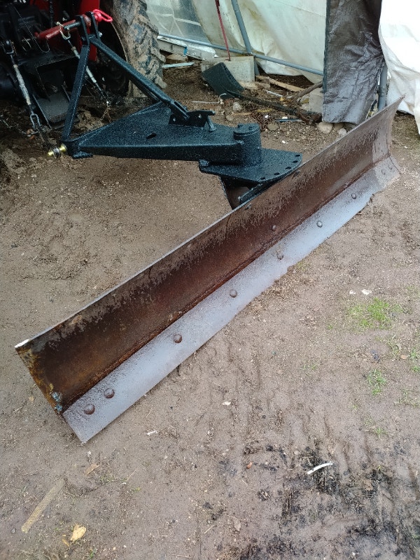 7 foot tractor Threepoint hitch blade for sale. Farming Equipment