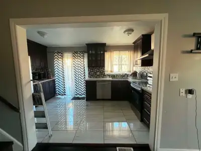 Bright & Spacious 3-Bedroom Upper Unit in North York Address: 29 Franson Crescent, North York Layout...