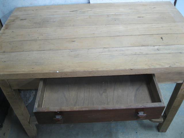 FOR SALE  VINTAGE BUTCHER BLOCK TABLE  O.B.O in Other Tables in Saskatoon - Image 2