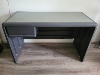 Rubbermaid plastic desk with drawer, dark grey