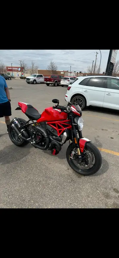 2000 km Termignoni with upmap $2500 Ducabike clear clutch cover $1000 New Rage Cycle front signals $...
