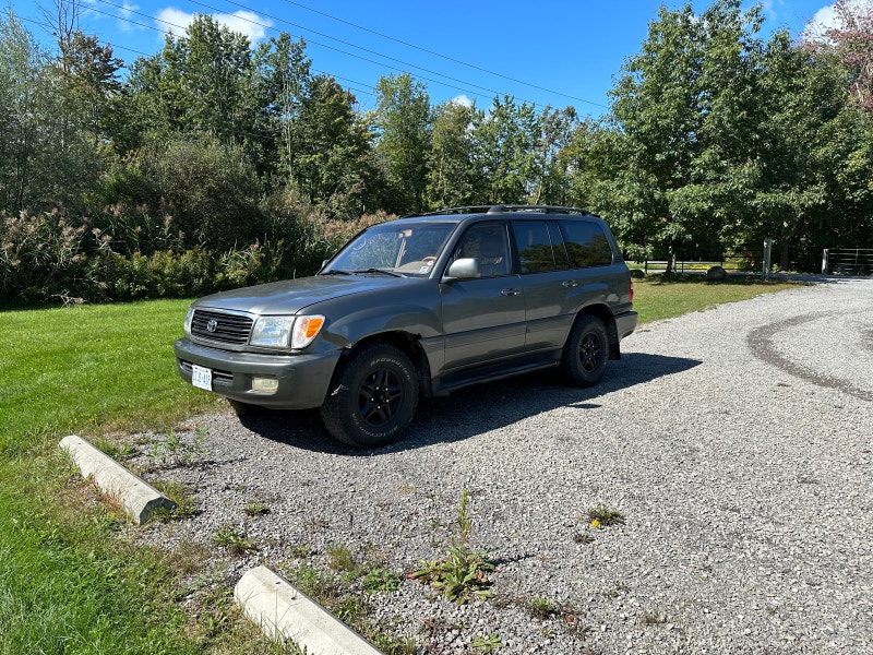1999 Toyota Land Cruiser 100 landcruiser Cars & Trucks Ottawa Kijiji