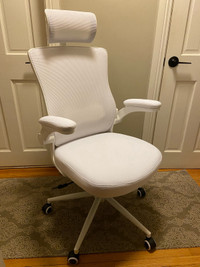 New Ergonomic Mesh/Leather Office Desk Chair White