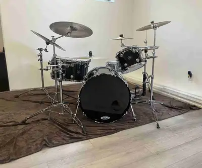 5 Piece DW Drum Set, 10 Cymbals and Stands, View more