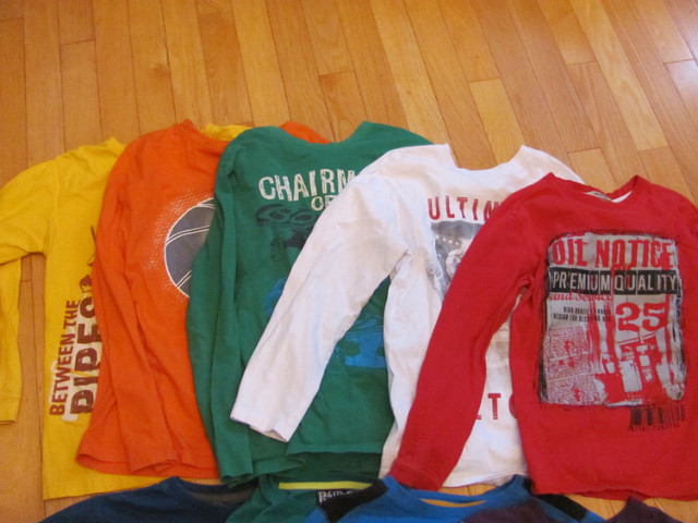 shirts and hoodies size 10/12 in Kids & Youth in Gatineau - Image 3
