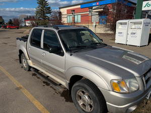 2004 Ford Explorer Sport Trac