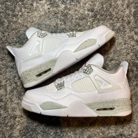 Air Jordan 4 “White Oreo” Size 12