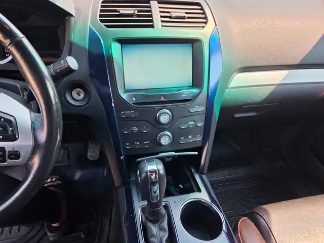 2011 Explorer with Newer Engine544786158747668487