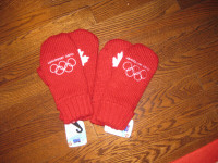 Team Canada 2010 Red Mittens Olympics