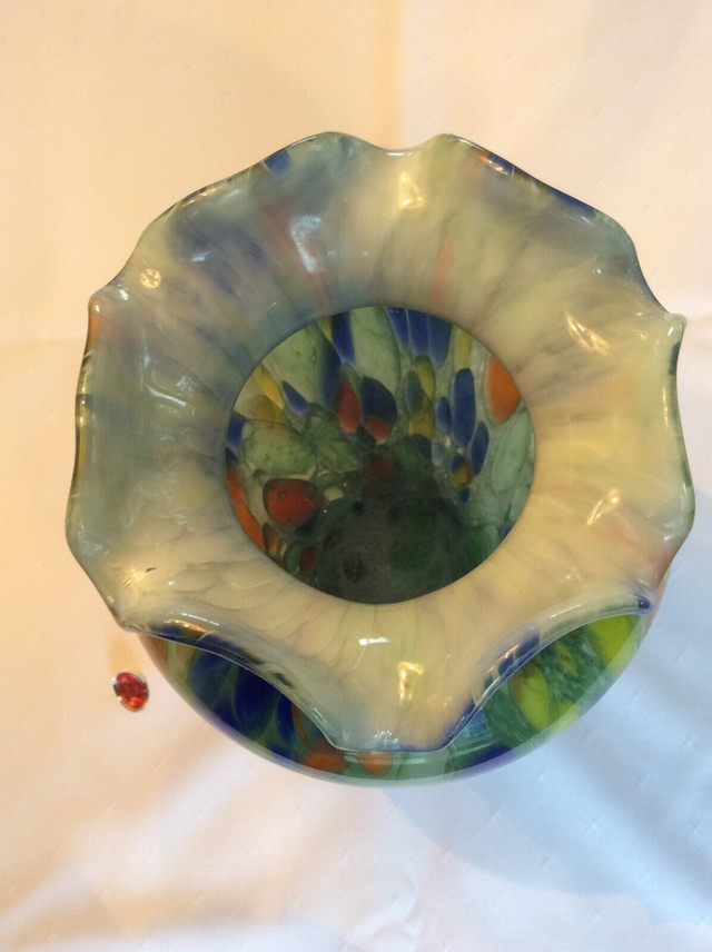 Murano glass vase in Home Décor & Accents in Kingston - Image 3