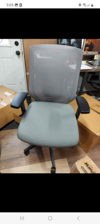 ERGOLEA ERGONOMIC OFFICE CHAIR