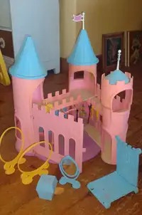 Vintage My little Pony Castle