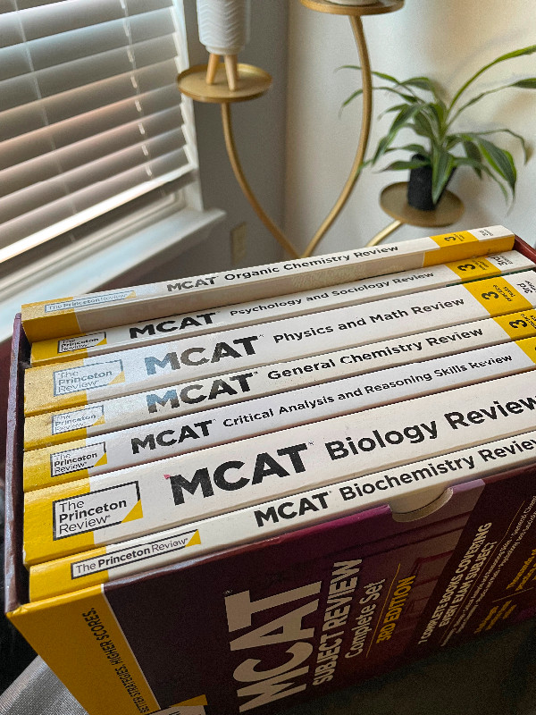 MCAT 3rd Edition Princeton Review, Never Used - Complete Set in Textbooks in Oshawa / Durham Region
