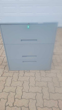 Industrial 3 drawer filling Cabinet With 2 keys