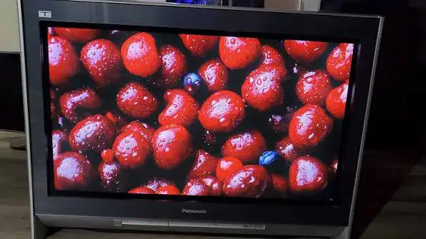ISO: 26"/30" Panasonic Widescreen CRT or CT-34WX5363838169641859121