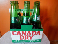 Vintage 6-pack carton of Canada Dry bottles