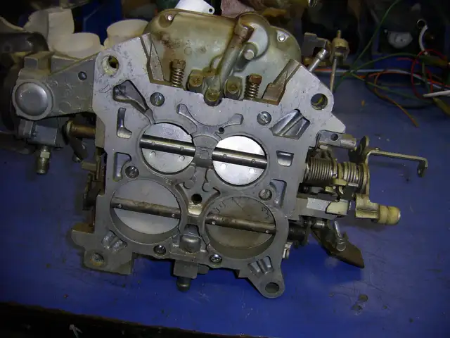 Small block Ford parts in Engine & Engine Parts in Edmonton - Image 6