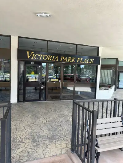 Renovated 1 Bedroom Condominium in Downtown Windsor