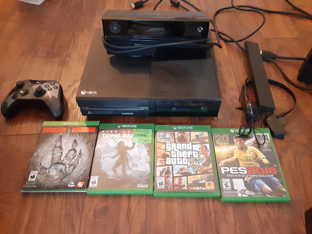 Xbox one console 1 wireless controller with 3 games | XBOX One | Vancouver  | Kijiji