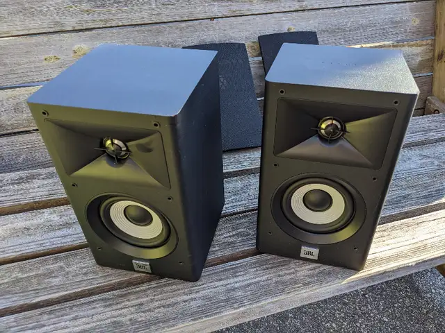 JBL Stage A120 - Speakers - bookshelf - 2-way - black in Speakers in Mississauga / Peel Region - Image 6