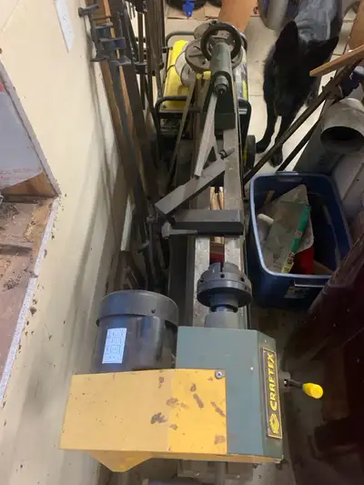 Craftex Wood Lathe, Model B2338, 3/4HP Variable speed. Comes with chisels, chucks, and manual. Locat...