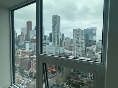 room in 3bed lux condo at Shuter & Yonge