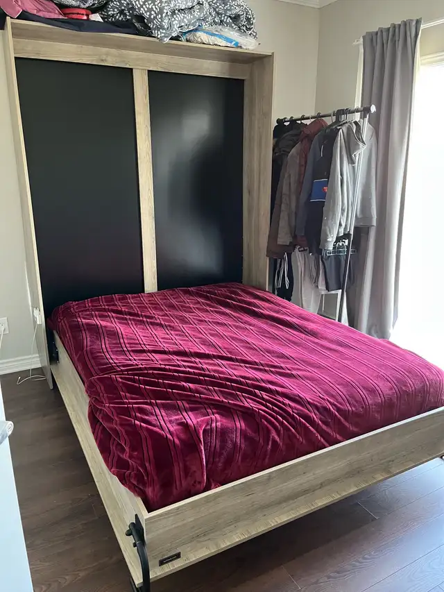 Murphy bed Queen size in Bedding in Gatineau - Image 5