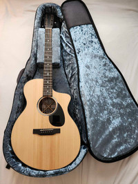Acoustic guitar Martin SC-10e 