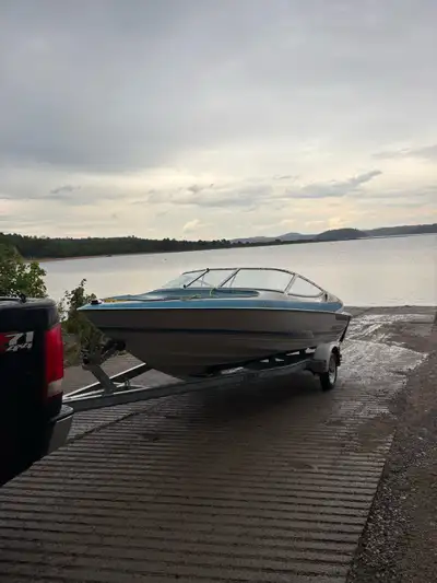 1994 excel speed boat has been well maintained over the years always store indoors over winter has 3...