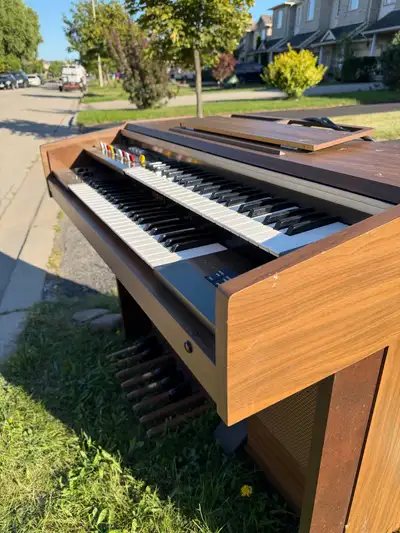 Yamaha organ working condition free