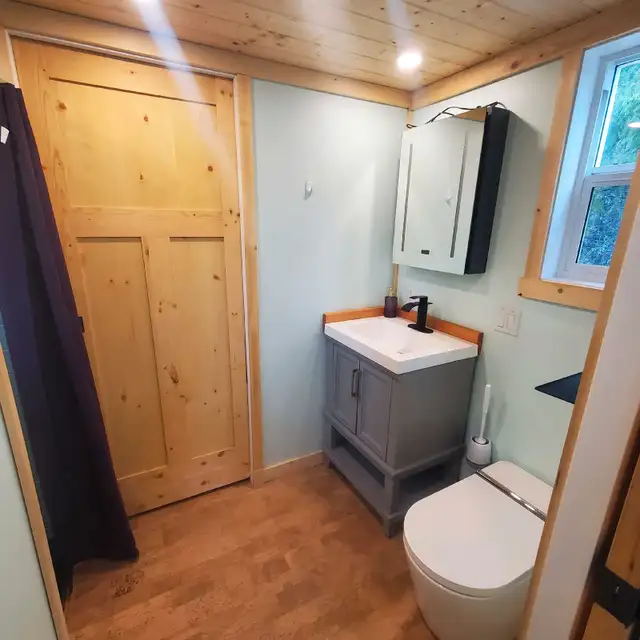 44' tiny house on wheels for sale62864382829571123