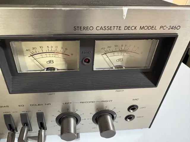 VINTAGE TOSHIBA STEREO CASSETTE… in General Electronics in Hamilton - Image 3