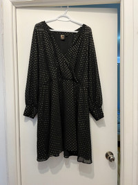 Robe noire XXL