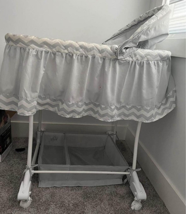 Bily baby bassinet in Cribs in Edmonton - Image 3